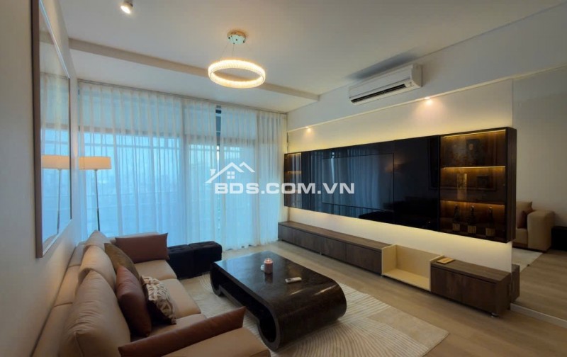CĂN HIẾM SAILING TOWER – VIEW TRỰC DIỆN Nhà thờ Đức Bà Sài Gòn – 104M² – CHỈ 21 TỶ