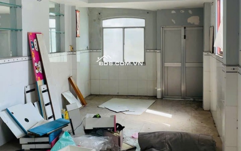  HẺM NHỰA 20M – 6 TẦNG – 3.2×14M – 10PN – CÁCH MẠNG THÁNG 8 QUẬN 3 – 10.9 TỶ 