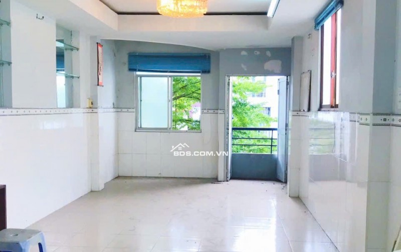 HẺM NHỰA 20M – 6 TẦNG – 3.2×14M – 10PN – CÁCH MẠNG THÁNG 8 QUẬN 3 – 10.9 TỶ 