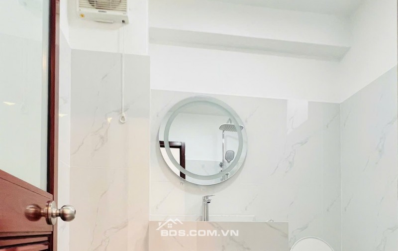 NHÀ HXH TÔ HIẾN THÀNH, QUẬN 10 – 3.7×17M – 4 TẦNG – 6PN – Ô TÔ NGỦ TRONG NHÀ – CHỈ 15,5TỶ