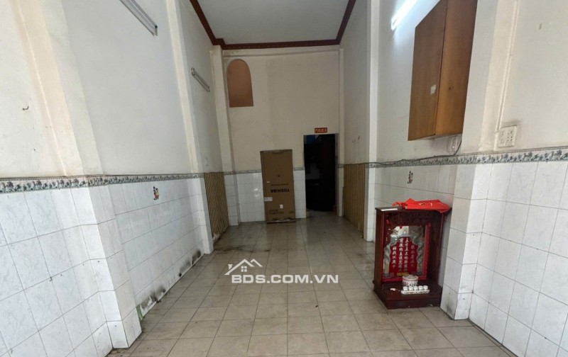 NHÀ HXH QUẬN 5 – NGUYỄN TRÃI– 3 TẦNG BTCT – 3,1×13,5M – 42M² – 13.2 TỶ