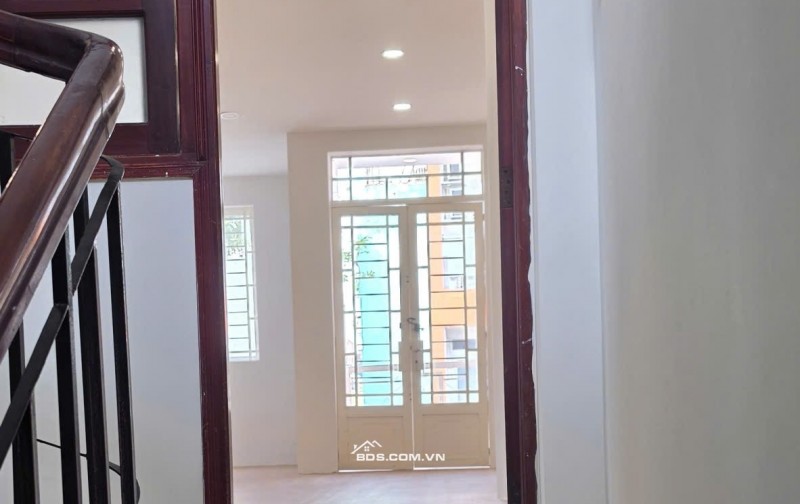 HẺM 8M – ĐỒNG ĐEN – KHU VIP BÀU CÁT – 4,05×18M– 4 TẦNG – CHỈ 11.9 TỶ TL