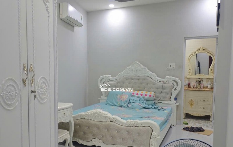  Nhà Đẹp Hồng Bàng Q11 - 4PN 4WC - 3,4×12M Vào Ở Ngay - 6.5 Tỷ