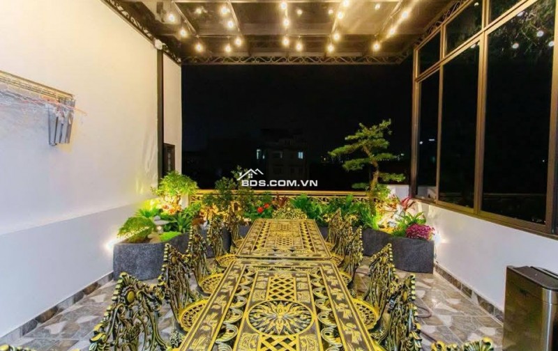 Bán Nhà Gần Phố, Tương Mai, Hoàng Mai 45m, 7 tầng, mt 4.2m, giá 15.9 tỷ.