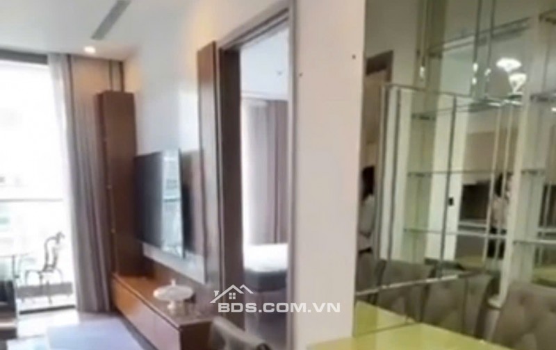 Bán căn hộ 2 phòng ngủ Vinhomes Symphony Long Biên