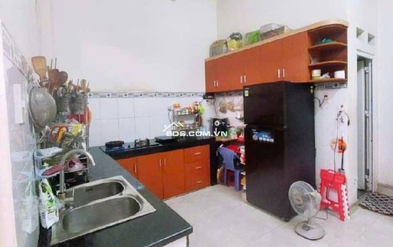 XE HƠI VÔ NHÀ - HẺM NHỰA XE TẢI TRÁNH, ĐẬU ĐỖ - 2 MẶT HẺM TRƯỚC SAU, CÓ CỬA SAU - KHU DÂN TRÍ - PHÙ HỢP KINH DOANH/VĂN PHÒNG - VUÔNG VỨC, PHÁP LÝ