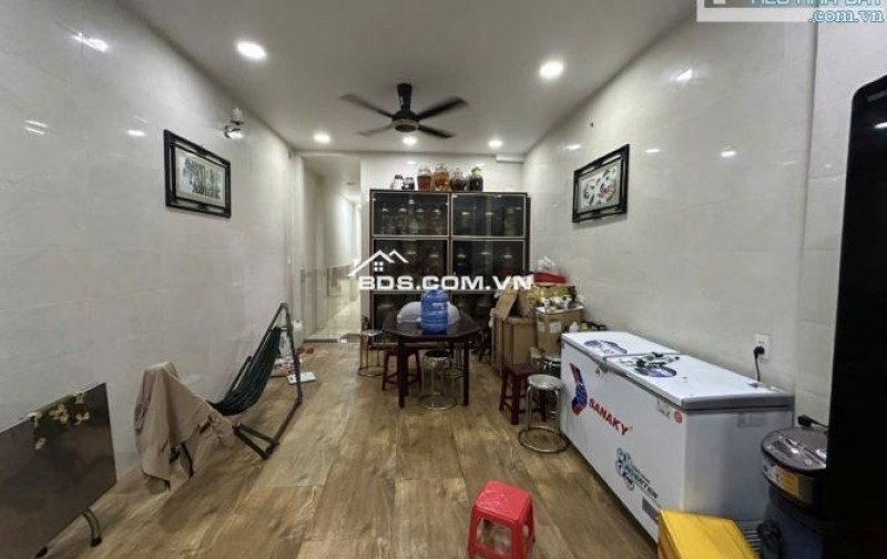Bán Nhanh Nhà 1/ HXH Thông Đường Lê Thị Riêng Quận 1 DT Khủng 4.3mx24m 3 tầng chỉ 28.3 Tỷ