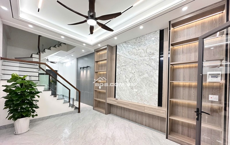 BÁN NHÀ  2.699 TỶ 3 TẦNG 52M2  XÂY MỚI NGÕ NGẮN ĐƯỜNG TRƯỜNG CHINH