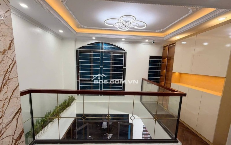 Bán Nhà Phố Cổ Nguyễn Cao, Hai Bà Trưng 47m, 6 tầng, mt 4m, giá 14.6 tỷ.