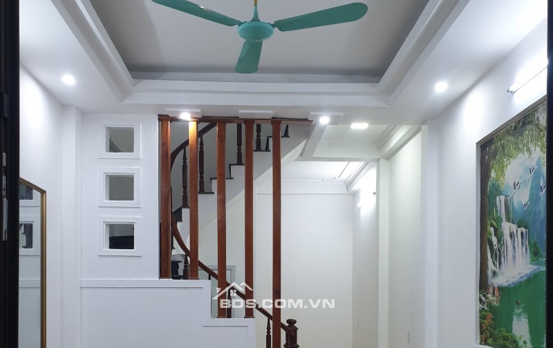 BÁN NHÀ GIÁ RẺ 1.79 TỶ 3 TẦNG 56M2 ( ĐÔNG NAM ) NGÕ TÔ HIẾN THÀNH