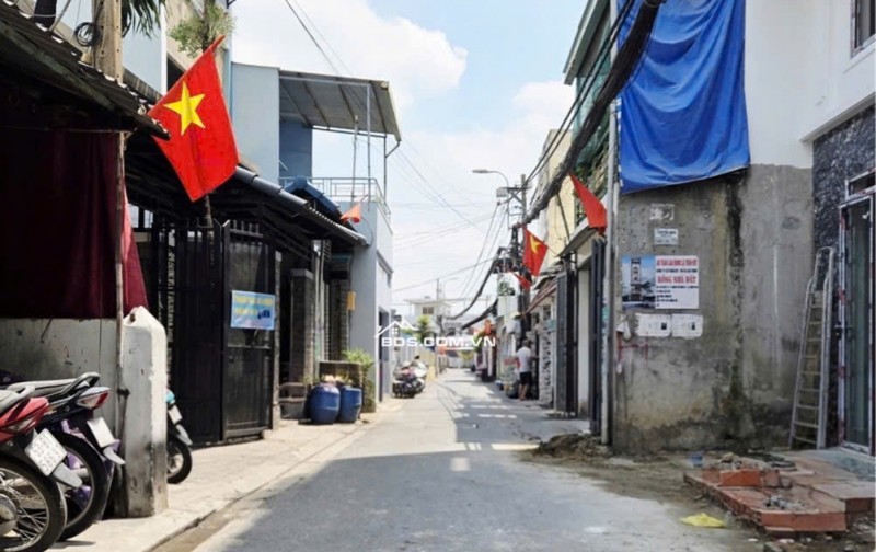 BÁN NHÀ 4 TẦNG, SÁT QUẬN 6 - TÂN PHÚ, HẺM 8M, GẦN TỈNH LỘ 10, 54 M² (4X14), 5.X TỶ.