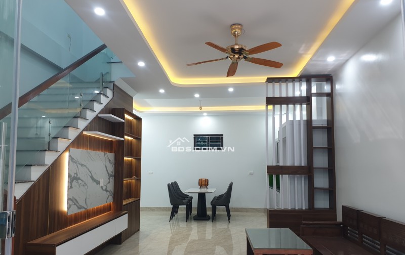 BÁN NHÀ ĐẸP 2.35 TỶ 3 TẦNG 58M2 ( TÂY NAM ) KHU ĐÔ THỊ MỸ TRUNG