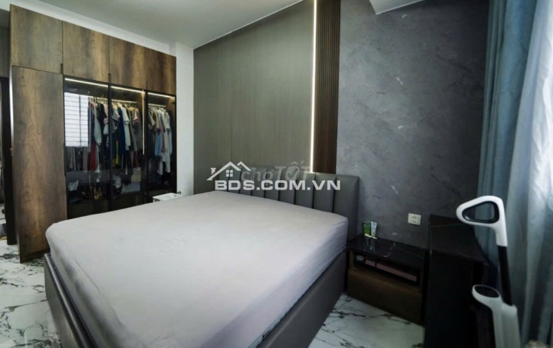 Bán căn hộ 4PN Imperia An Phú 135m², tầng 18 , view Landmark