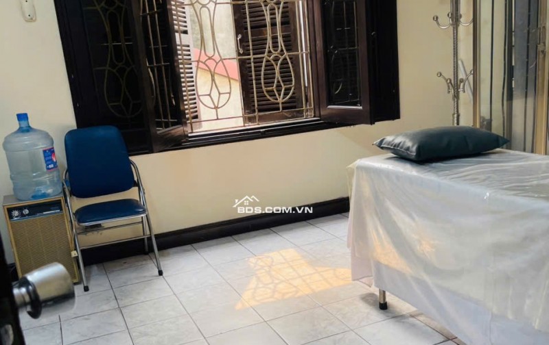 Cho thuê nhà 5 tầng, 10 phòng, vị trí đẹp mặt tiền rộng ph, 0366893772