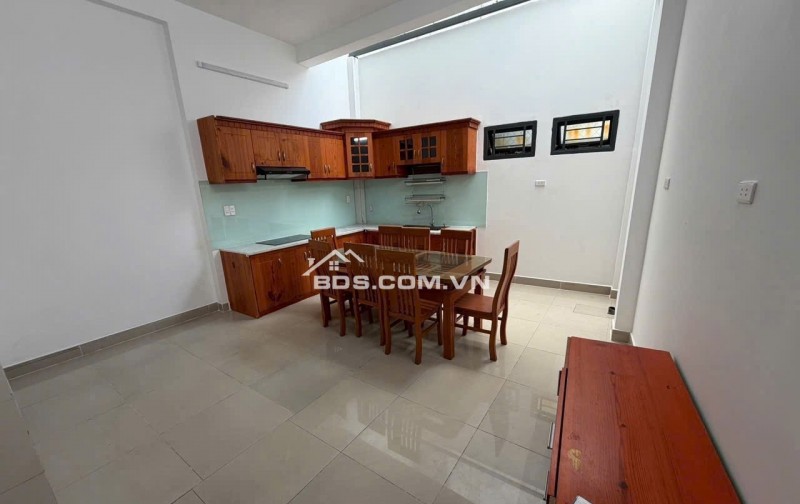 Cho thuê Nhà 1 trệt 1 lầu Đường 50 HBC liền kề PVĐ giá 9 triệu. Sẵn máy lạnh 2PN