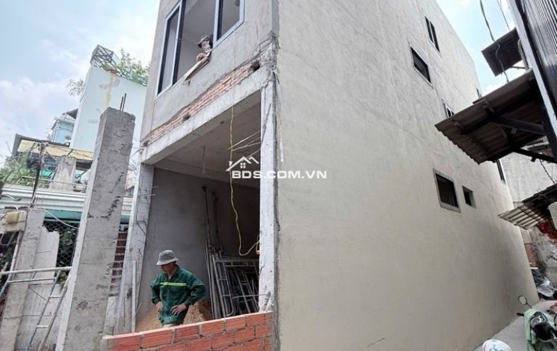 TÂN BÌNH - NHÀ XÂY MỚI - 72.5m2 ĐẤT - 4 TẦNG - 8 PN - 8 WC - DÒNG TIỀN >30-36 TR/ T- GIÁ 8.99 tỷ TL
