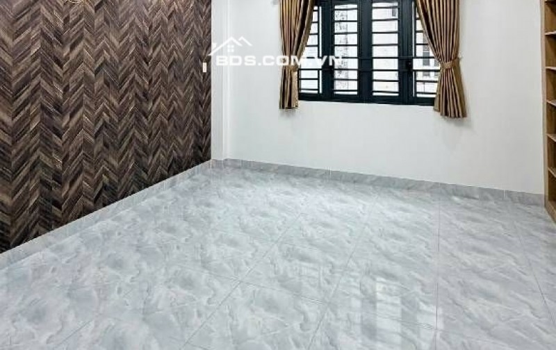 Bán 
Nhà Phố 5 Tầng Hẻm Xe Hơi Thông Bình Trị Đông A, Bình Tân – 586m² – Giá 7,8 Tỷ