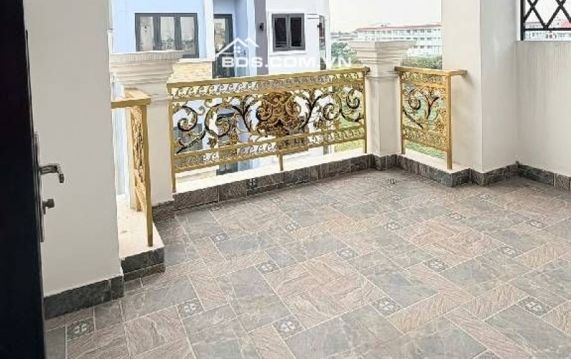 Bán 
Nhà Phố 5 Tầng Hẻm Xe Hơi Thông Bình Trị Đông A, Bình Tân – 586m² – Giá 7,8 Tỷ