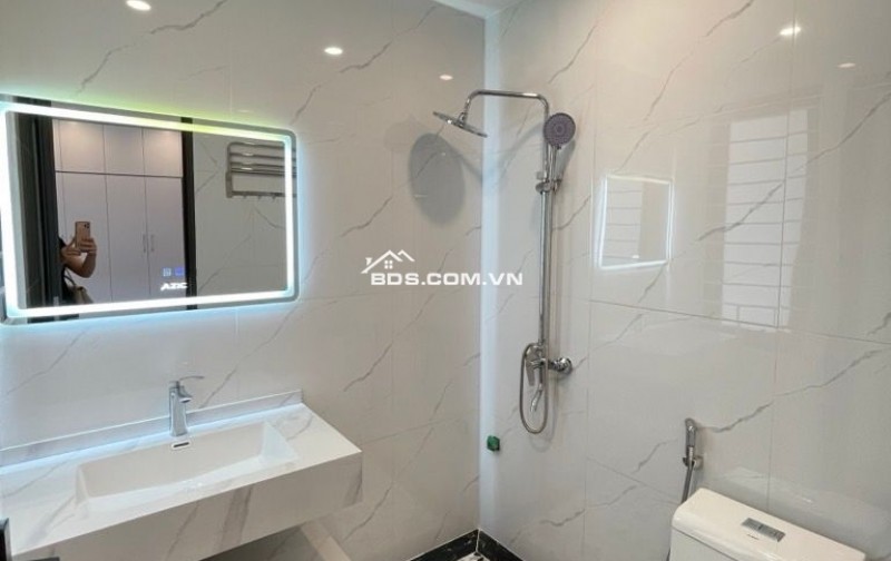 NHÀ MỚI 6 TẦNG, THANG MÁY – Ô TÔ ĐỖ CỔNG – NGÕ NÔNG – LÔ GÓC – LONG BIÊN – NHỈNH 9 TỶ
