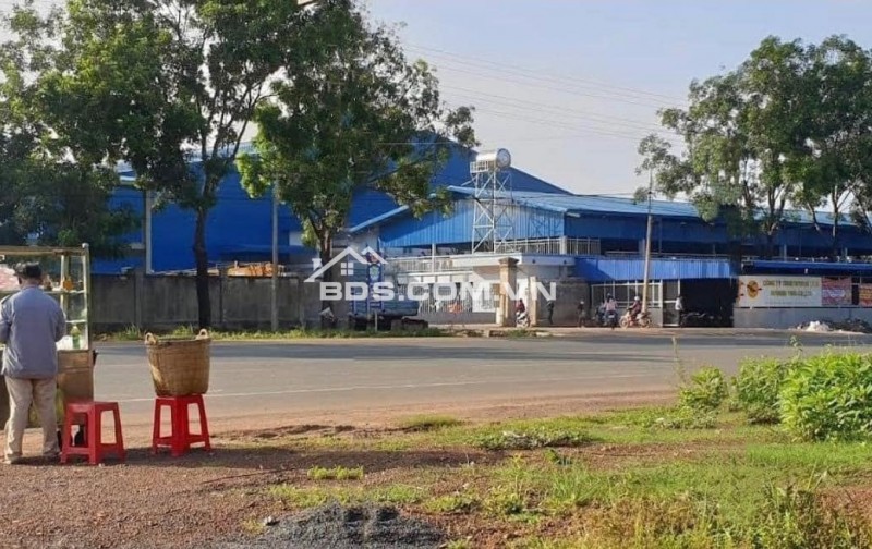 KẸT TỀN SANG GẤP 1050M2 ĐẤT THÔ CƯ SÁT KCN, CHỢ DÂN CƯ ĐÔNG TIỆN XÂY TRỌ, KD GIÁ 170TR
