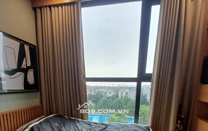 Bán căn hộ 3 phòng ngủ Vinhomes Symphony Long Biên