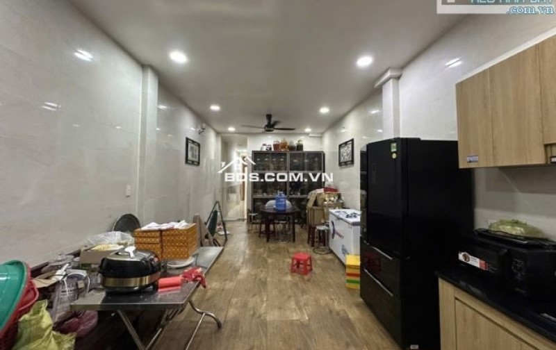 Bán Nhanh Nhà 1/ HXH Thông Đường Lê Thị Riêng Quận 1 DT Khủng 4.3mx24m 3 tầng chỉ 28.3 Tỷ