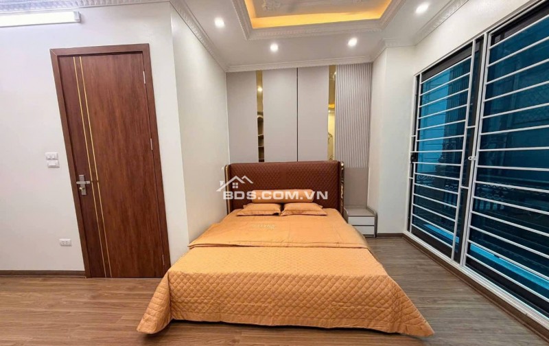 Bán Nhà Phố Cổ Nguyễn Cao, Hai Bà Trưng 47m, 6 tầng, mt 4m, giá 14.6 tỷ.