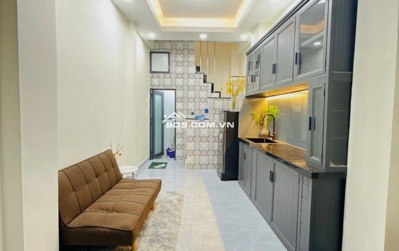 HẺM XE HƠI THÔNG - 3 PHÒNG NGỦ - TẶNG TOÀN BỘ NỘI THẤT - 4 TẦNG - AN NINH - CHỈ HƠN 4 TỶ.