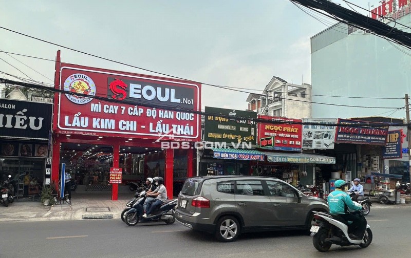 Bán MTKD Phạm Văn Chiêu DT lớn 333m2 ngang 9m cấp 4 tiện xây tòa nhà KD đa nghề chỉ 39 tỷ.