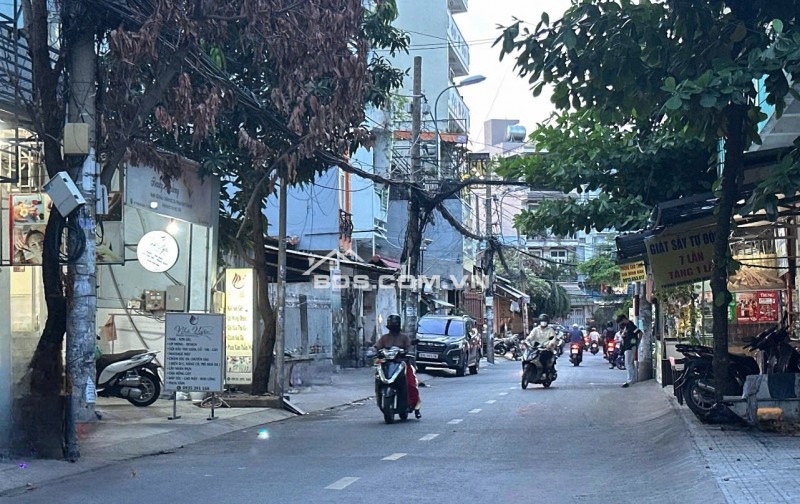 Bán CHDV ngang 4.5m MTKD Trần Bá Giao view bãi sau Gò Vấp 108m2 13PN TN 50tr 16.5 tỷ