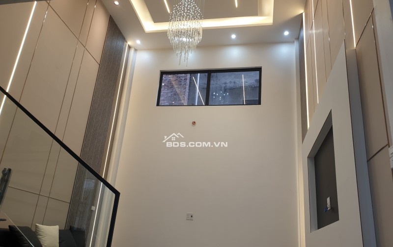BÁN NHÀ ĐẸP 4.85 TỶ 3.5 TẦNG 58M2 MẶT ĐƯỜNG ĐẶNG VIỆT CHÂU