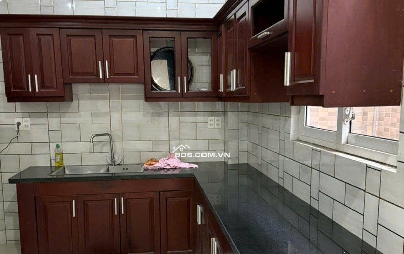 Bán nhà siêu đẹp 5x20m 1 trệt 3 lầu sân thượng MT Trịnh Quang Nghị Bình Chánh