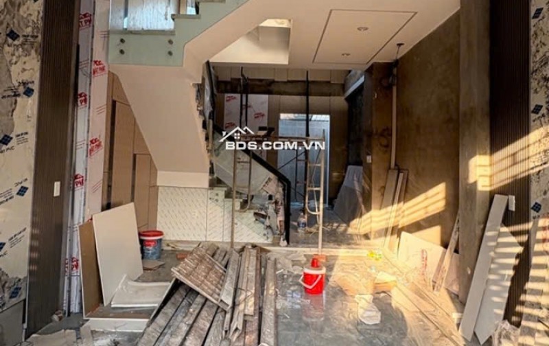 BÁN NHÀ 4 TẦNG, XE TẢI TỚI CỬA, BÌNH TÂN, GẦN TỈNH LỘ 10, 50,6 M² , 5.X TỶ