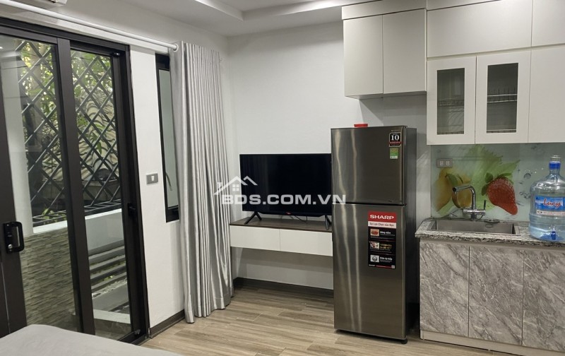Cho thuê Căn hộ chung cư mini Full đồ cao cấp. Phòng View toàn mặt Hồ Tây cực Chill. Chỉ 6tr