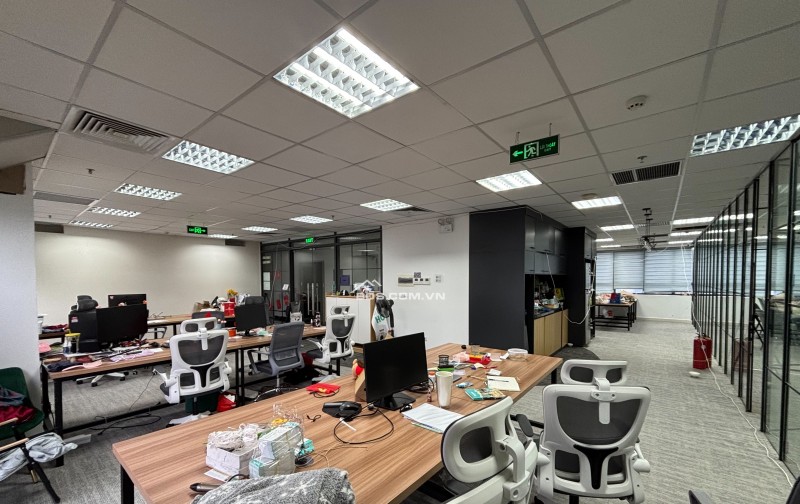 CHO THUÊ 1/2 SÀN TÒA C1 THÀNH CÔNG, 176M2 GIÁ CỰC ƯU ĐÃI