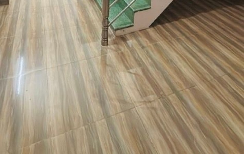 NHÀ MỚI Ở NGAY HÒA BÌNH,TÂN PHÚ. HẺM NHỰA 9M CÓ LỀ 2M,GẦN RICHSTAR,CHỢ CÂY KEO,COOP MART, VÀI BƯỚC CHÂN RA HÒA BÌNH,TÔ HIỆU. 4M X 17M,3 TẦNG,SỔ