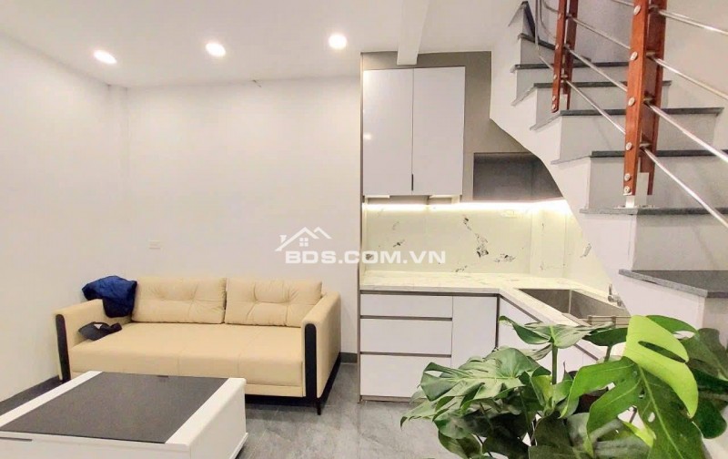 Bán Nhà Bùi Ngọc Dương, Hai Bà Trưng 16m, 4 tầng, mt 3m, giá 3.15 tỷ.