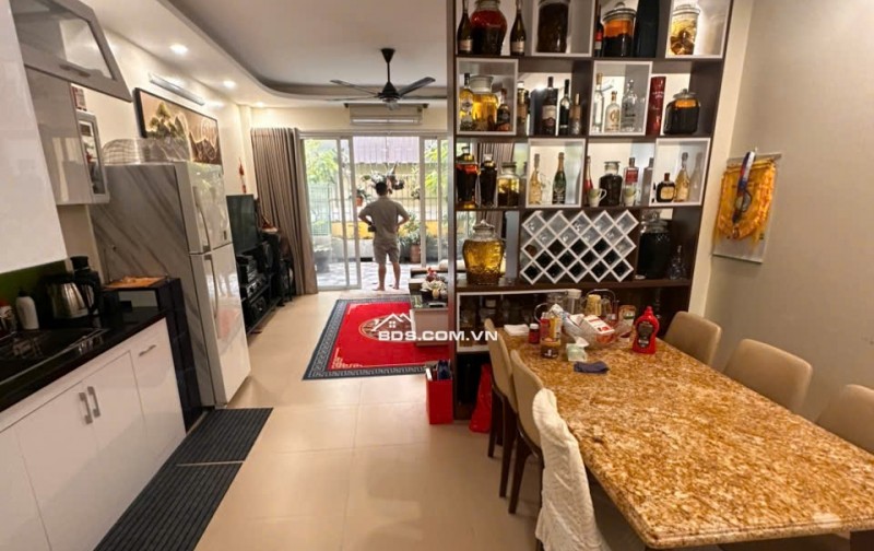 NHÀ ĐẸP GARA Ô TÔ MẶT ĐƯỜNG XUÂN ĐỈNH 65M2X5T GIÁ NHỈNH 21 TỶ