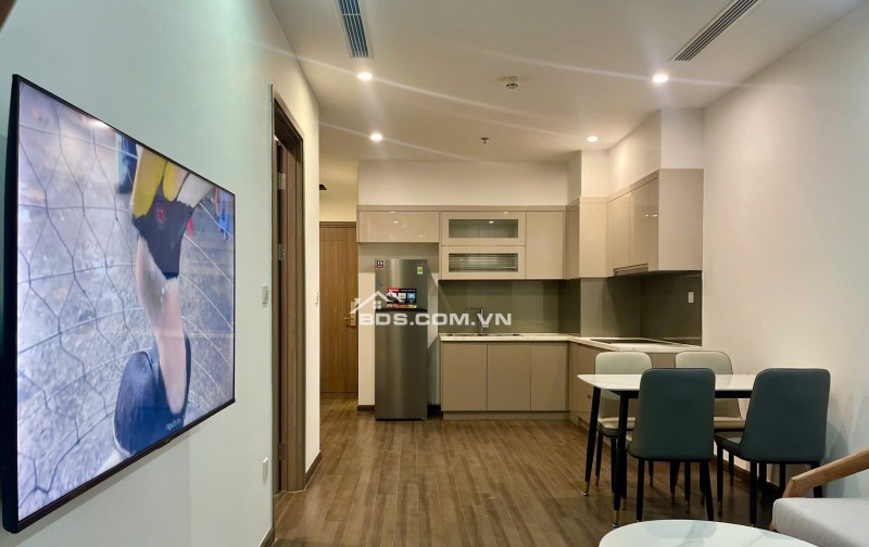 Bán căn hộ 2 phòng ngủ Vinhomes Symphony Long Biên