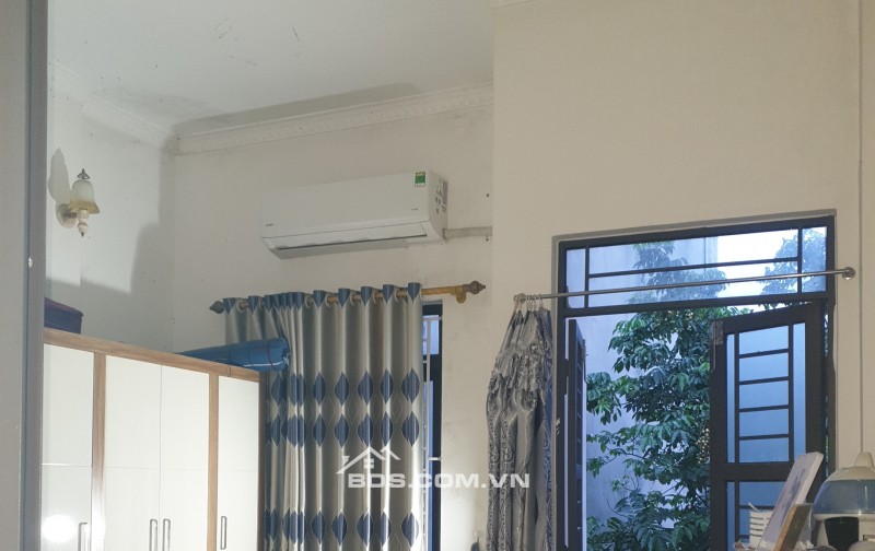BÁN NHÀ ĐẸP 1.45 TỶ 2.5 TẦNG 40M2 ( ĐÔNG NAM ) NGÕ NGUYỄN TRÃI
