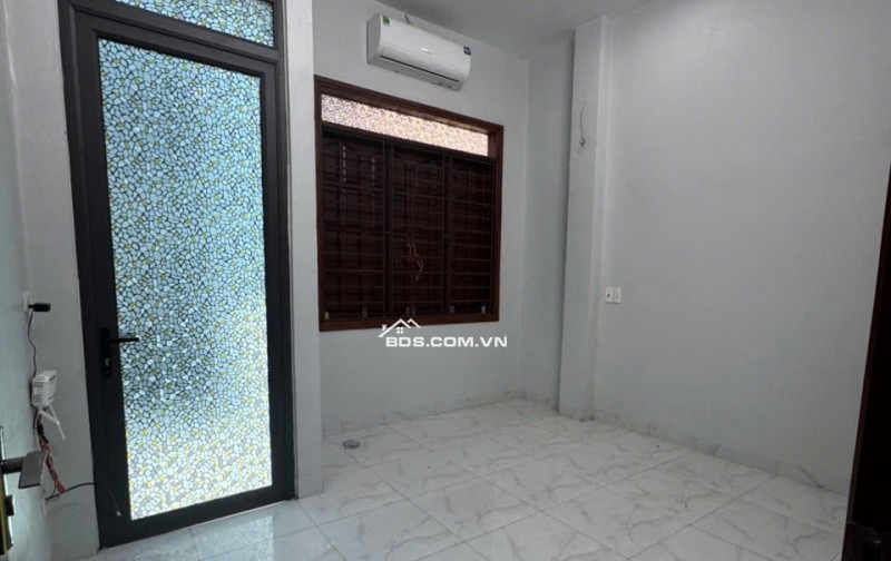 HÓT HÓT ! BÁN NHÀ GIÁ RẺ 1.75 TỶ 3 TẦNG 36M2 NGÕ TRẦN HUY LIỆU