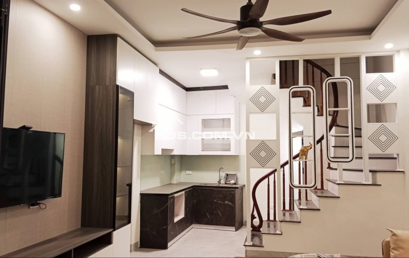 Bán Nhà Nguyễn Văn Viên - Vĩnh Tuy, Hai Bà Trưng 30m, 5 tầng, mt 4.2m, giá 9.68 tỷ