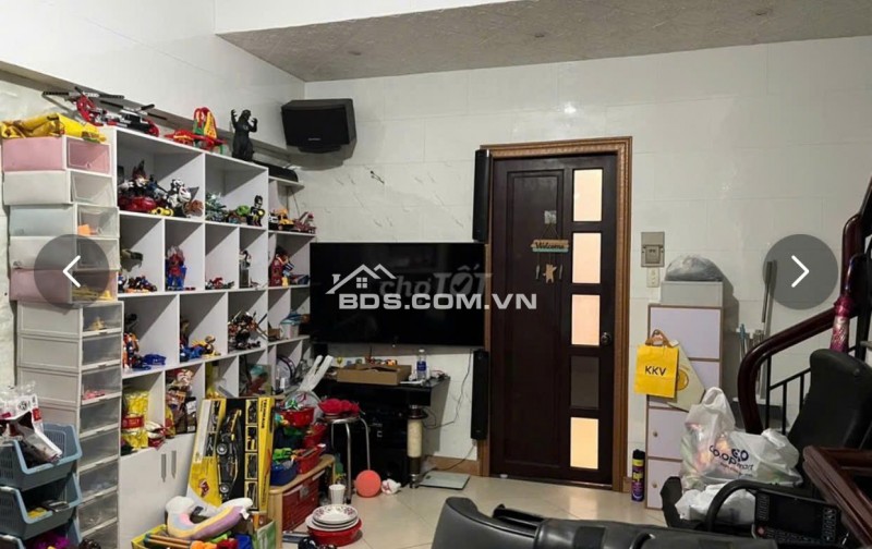 Bán nhà 4 tầng số 100 Thiên Phước P9 Tân Bình vị trí siêu đẹp tiện KD