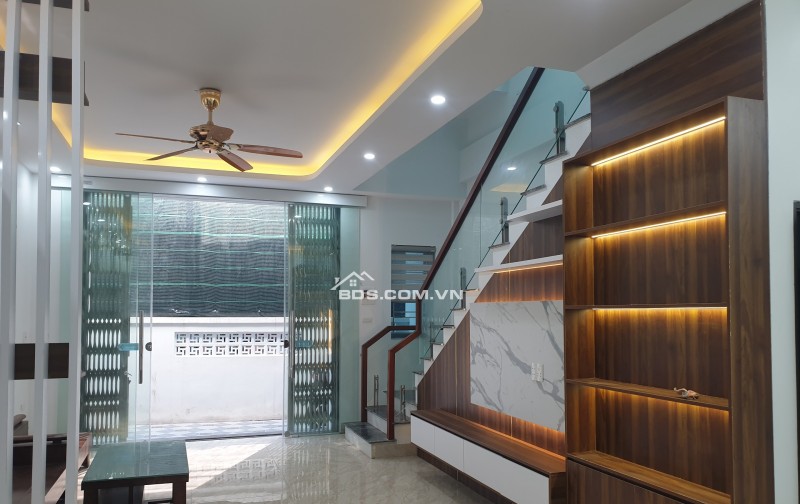 BÁN NHÀ ĐẸP 2.35 TỶ 3 TẦNG 58M2 ( TÂY NAM ) KHU ĐÔ THỊ MỸ TRUNG