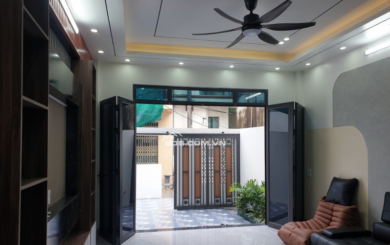 BÁN NHÀ ĐẸP 3 TẦNG 68M2 XÂY MỚI NGÕ ĐƯỜNG 19/5 GIÁ 2.6 TỶ