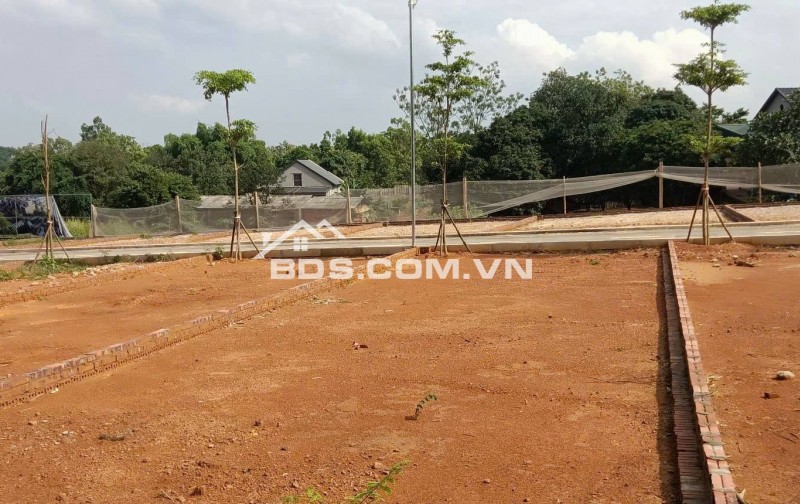 MỞ BÁN 29 LÔ ĐẤT ĐẸP TRUNG TÂM THỊ XÃ SƠN TÂY  Giá 1,4 tỷ - 1,6 tỷ , diện tích 80m2 - 100m2.