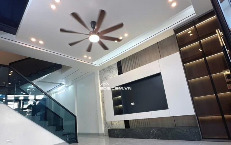 BÁN NHÀ 4.85 TỶ 4 TẦNG 77M2 CÓ SÂN Ô TÔ KHU  ĐÔ THỊ MỸ TRUNG