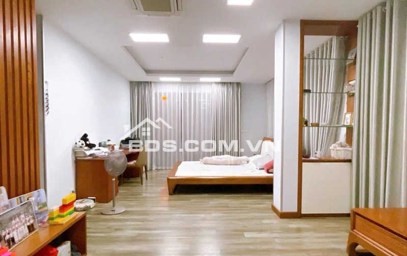 Biệt thự 5T thang máy Bắc Linh Đàm DT230m2, 68 tỷ Hoàng Mai