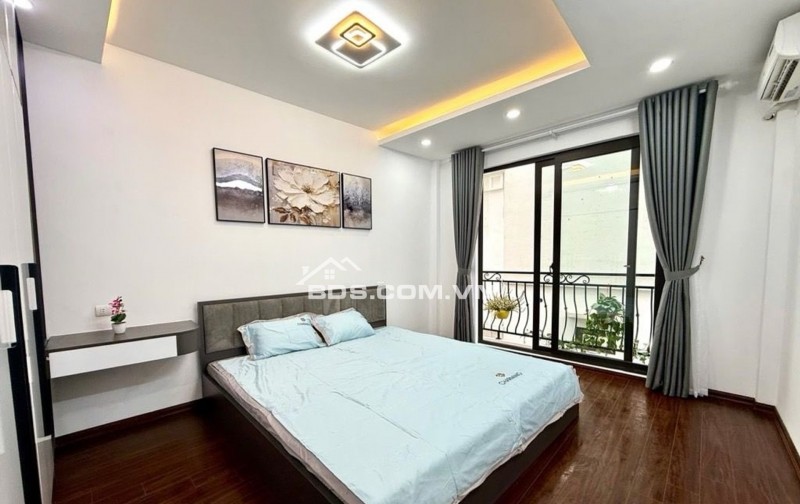 Nhà đẹp ĐỊNH CÔNG - 35m2 x 5T, MT 4m, FULL NỘI THẤT, vài bước chân Ô TÔ ĐỖ
