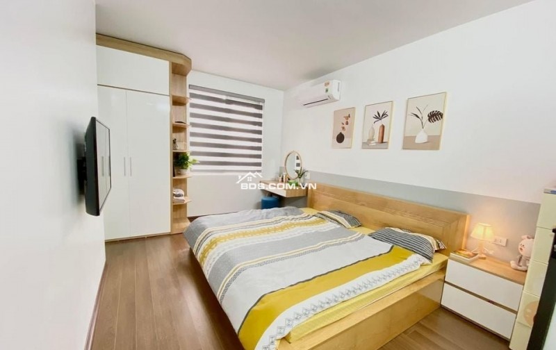 SIÊU PHẨM TRUNG TÂM THẠCH BÀN–NHÀ MỚI 6 TẦNG–THANG MÁY–NGÕ Ô TÔ–38M²–GIÁ CHỈ 10.X TỶ
